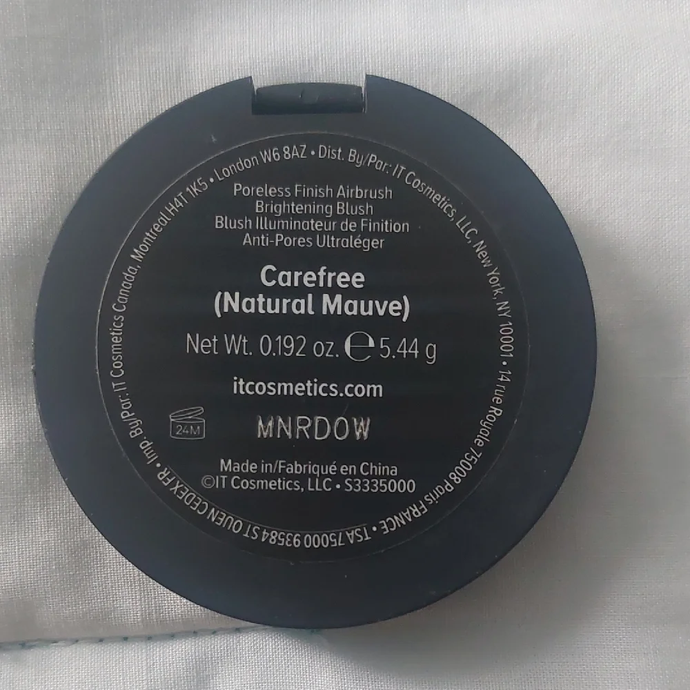 UNUSED IT Cosmetics Blush in Rosy Pink - NWOT - Picture 3 of 3